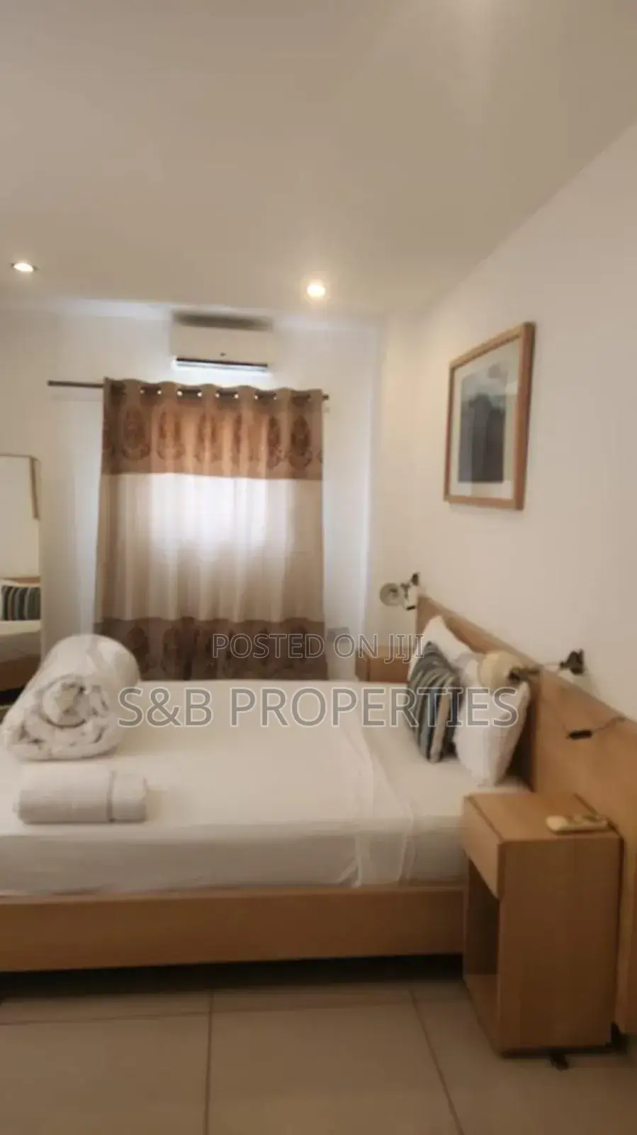 Furnished 1bdrm Apartment in The Gallery -Clifton, East Legon for rent in East Legon