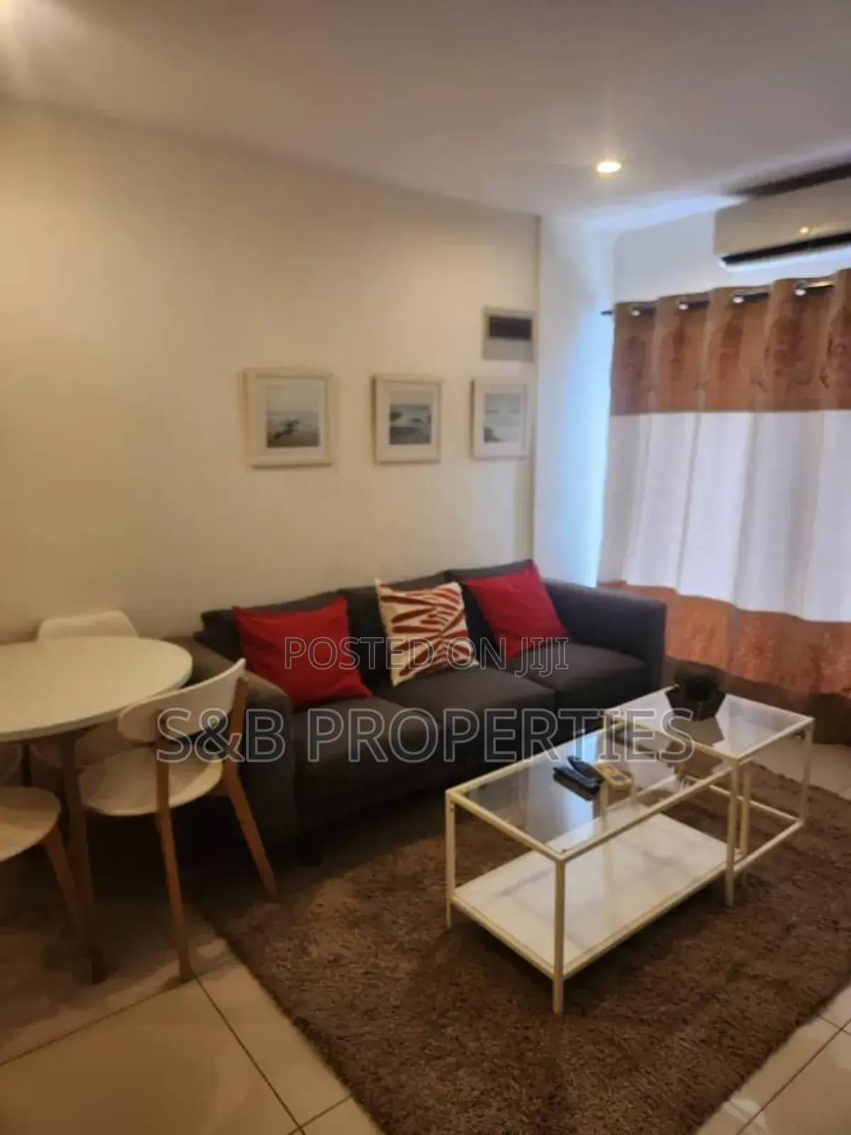 Furnished 1bdrm Apartment in The Gallery -Clifton, East Legon for rent in East Legon