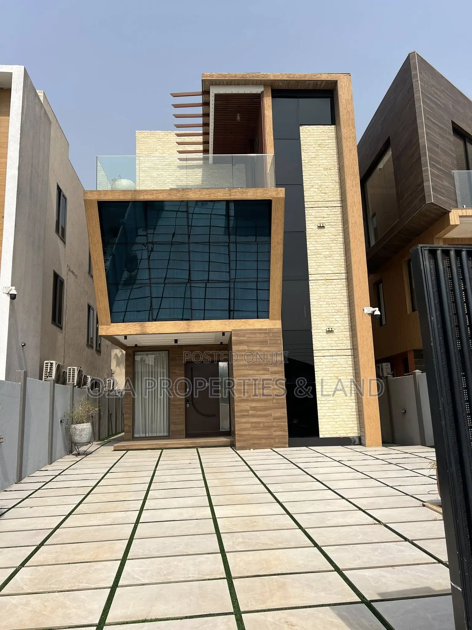 4bdrm House in East Legon, Bawaleshie for sale in Bawaleshie