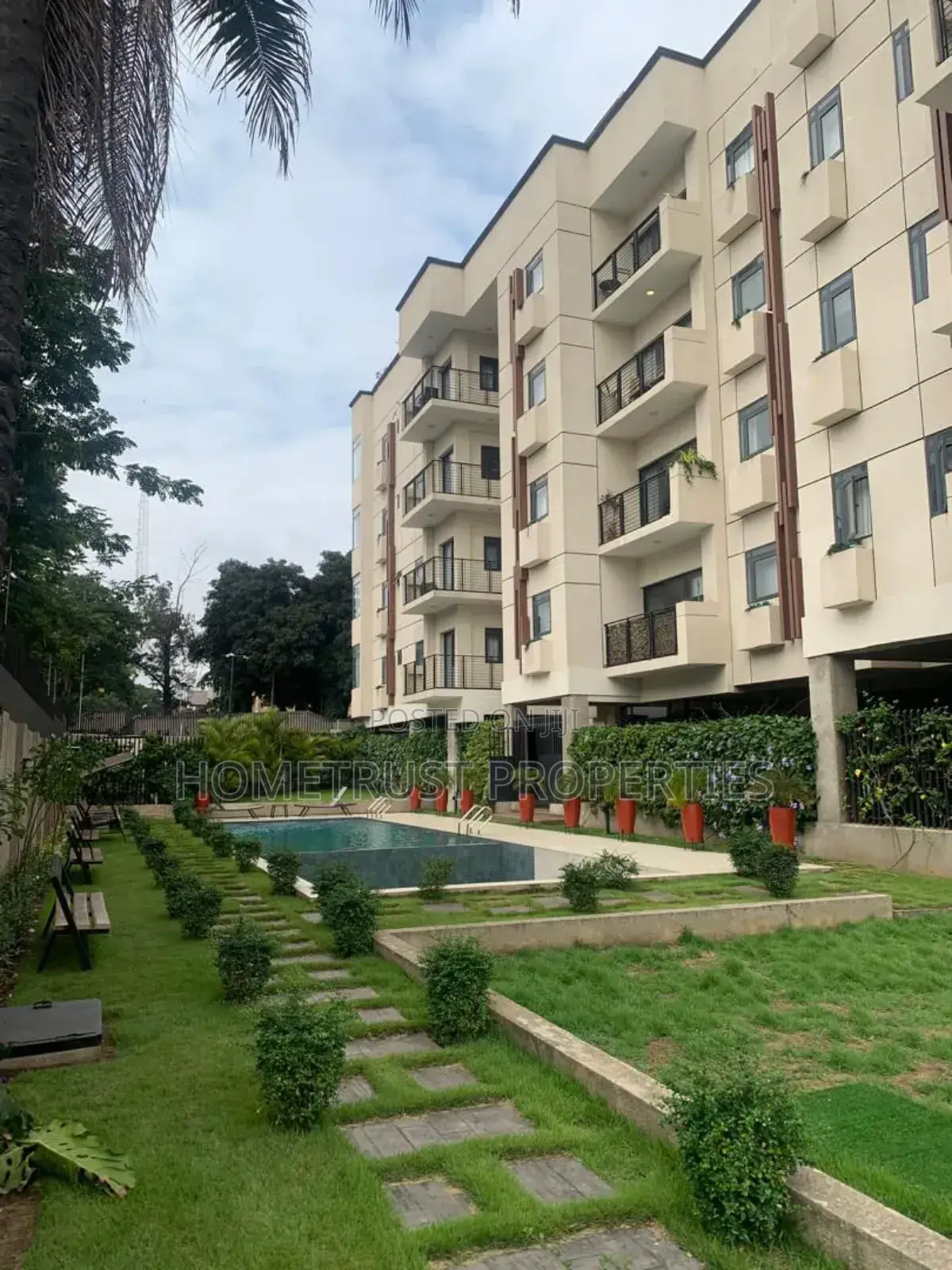 Furnished 2bdrm Apartment for sale in Airport Residential Area