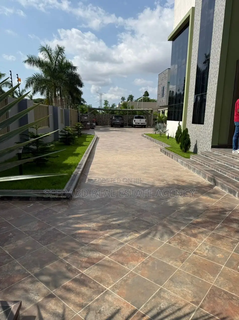 Furnished 7bdrm Mansion in Dome for sale in Dome