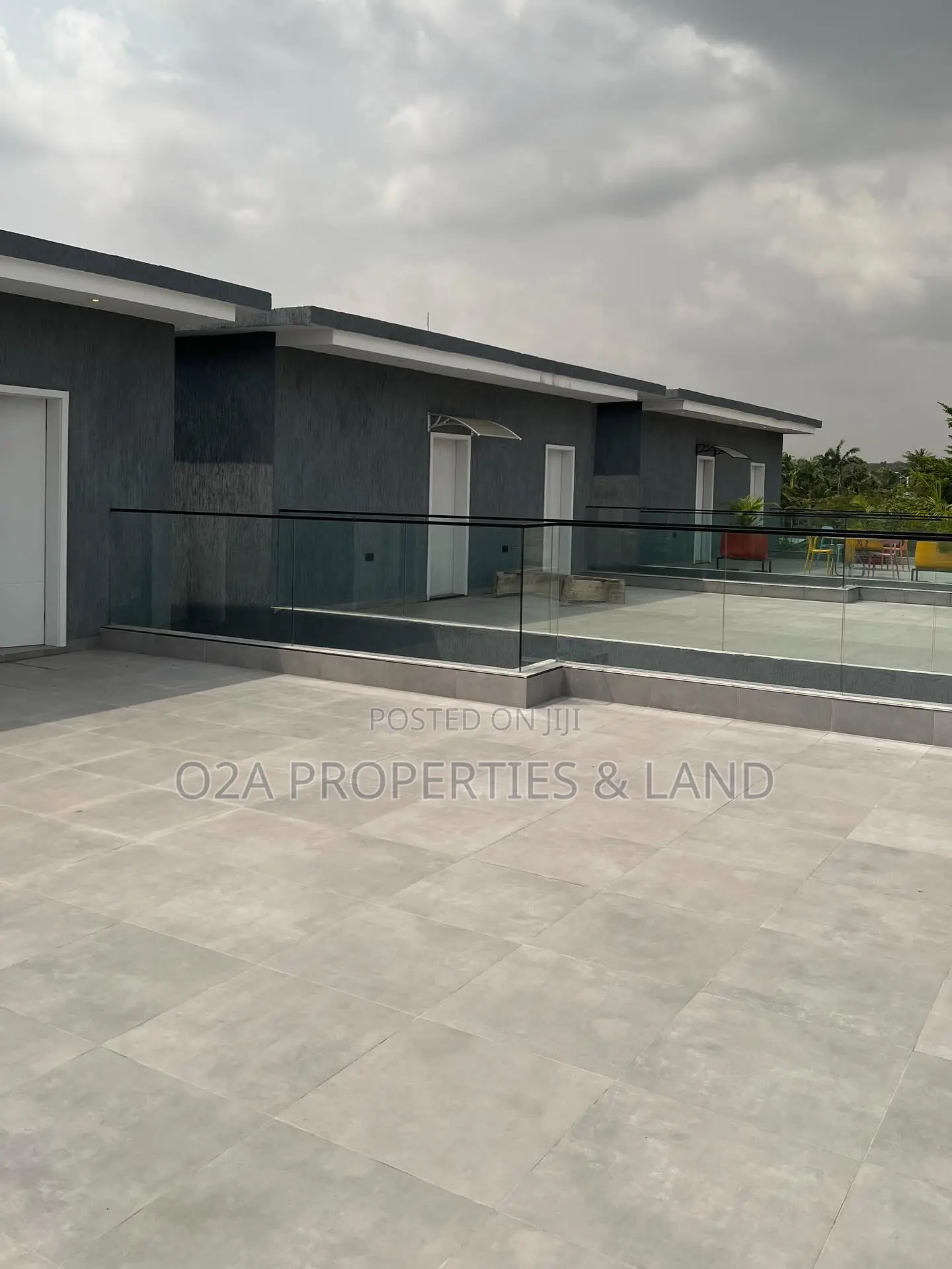 4bdrm Townhouse / Terrace in Dzorwulu for rent in Dzorwulu