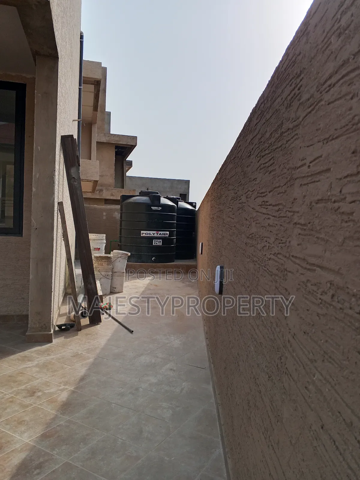 2bdrm Duplex in School Junction for rent in School Junction