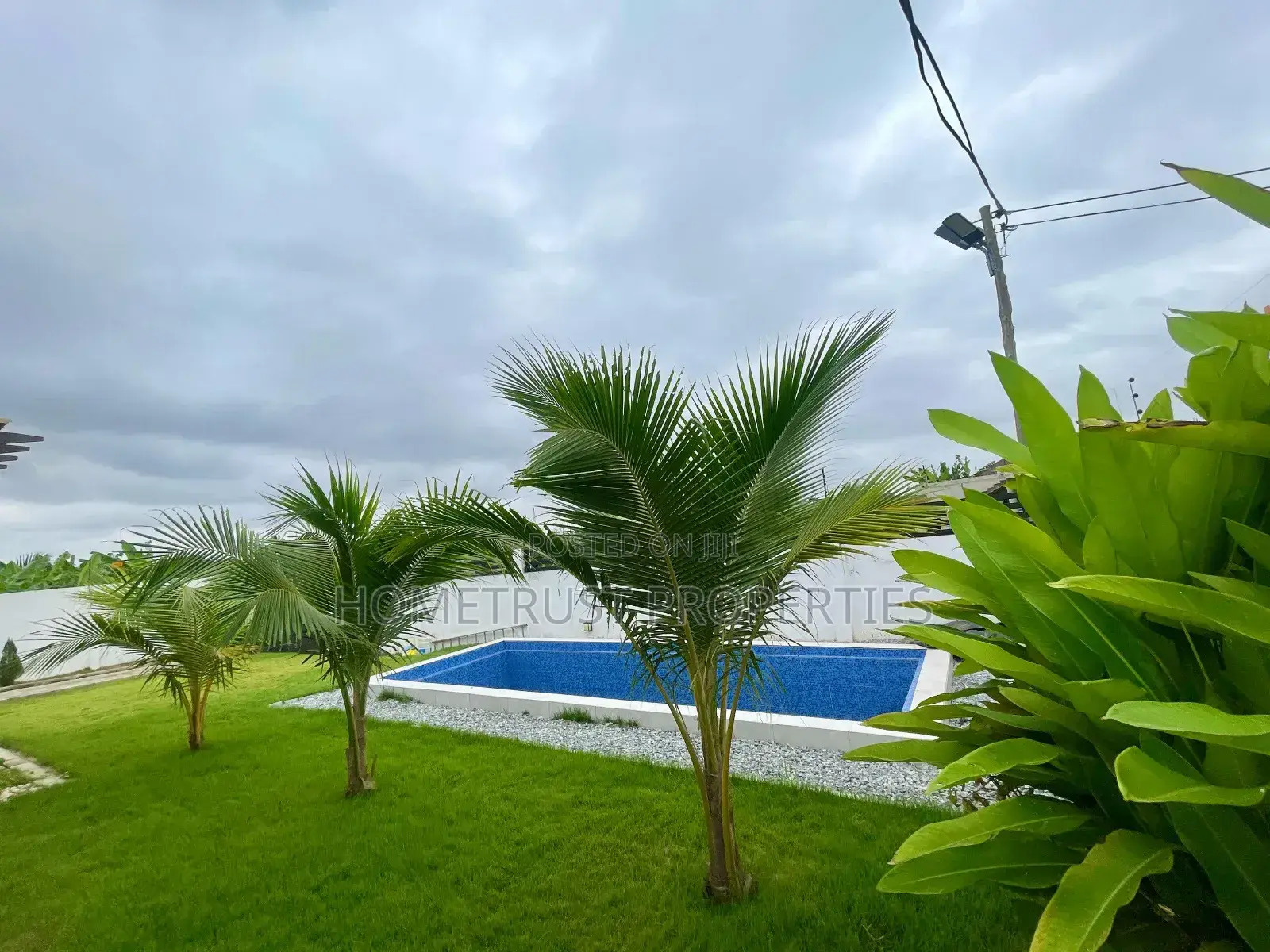 4bdrm Duplex in Hometrust Properties, Ablekuma for sale in Ablekuma