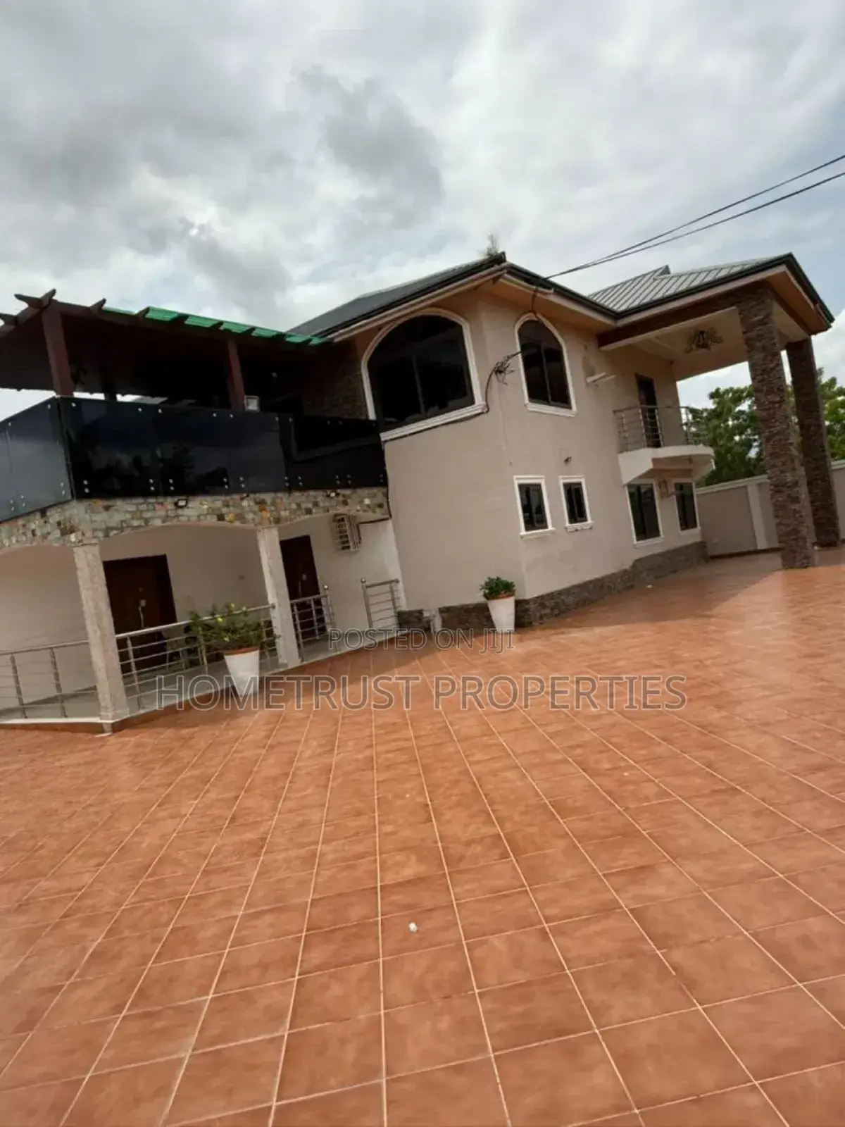 5bdrm House in Hometrust Properties, Amasaman for sale in Amasaman