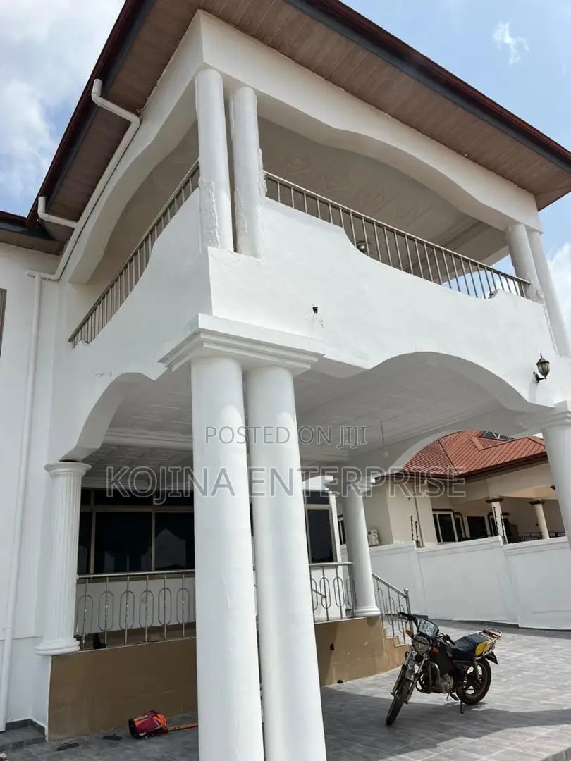 5bdrm Mansion in Sokoban - Aboabo, Kumasi Metropolitan for sale in Kumasi Metropolitan