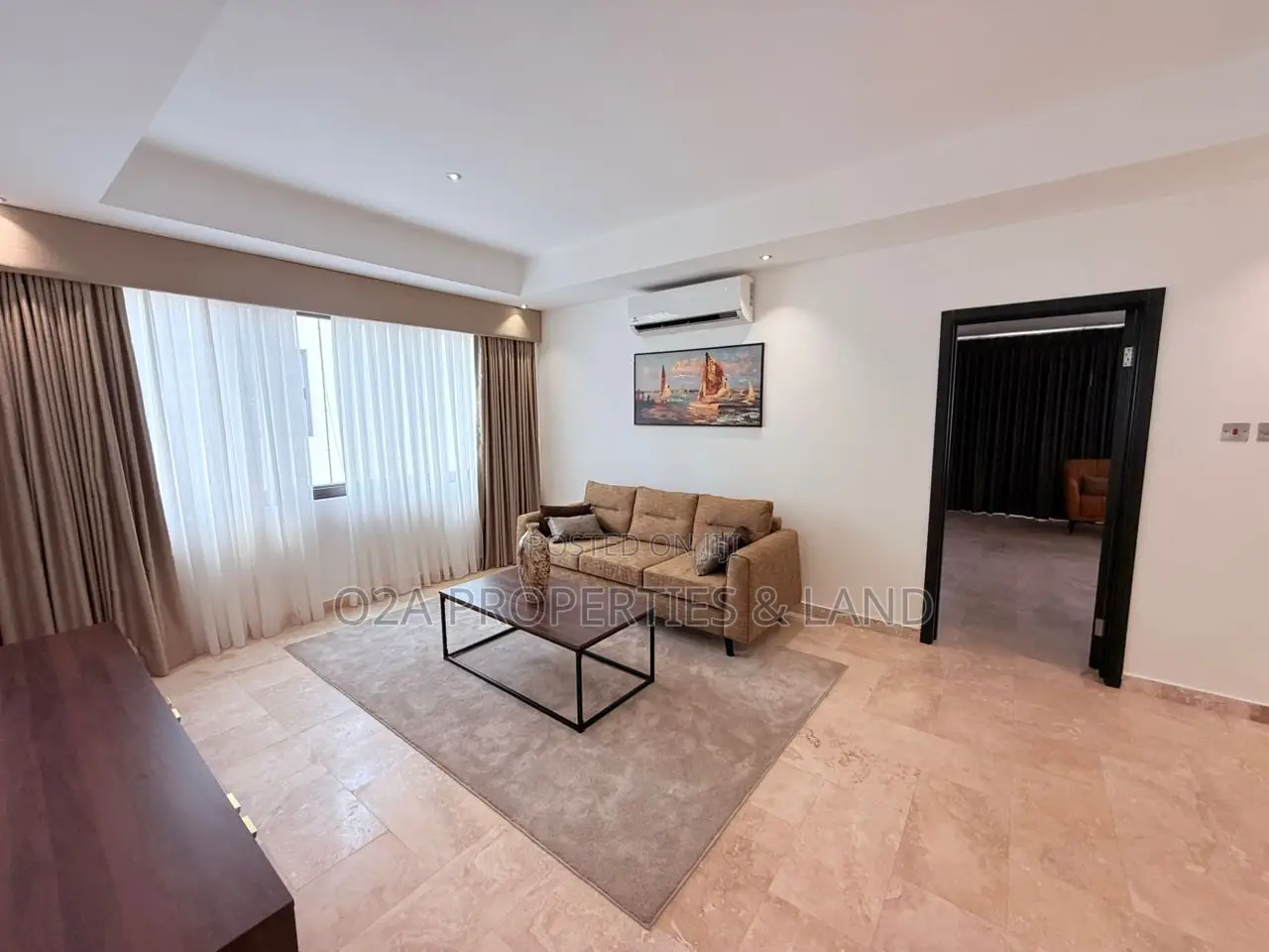 Furnished 4bdrm Townhouse / Terrace in Cantonments, Acquinas for rent in Acquinas