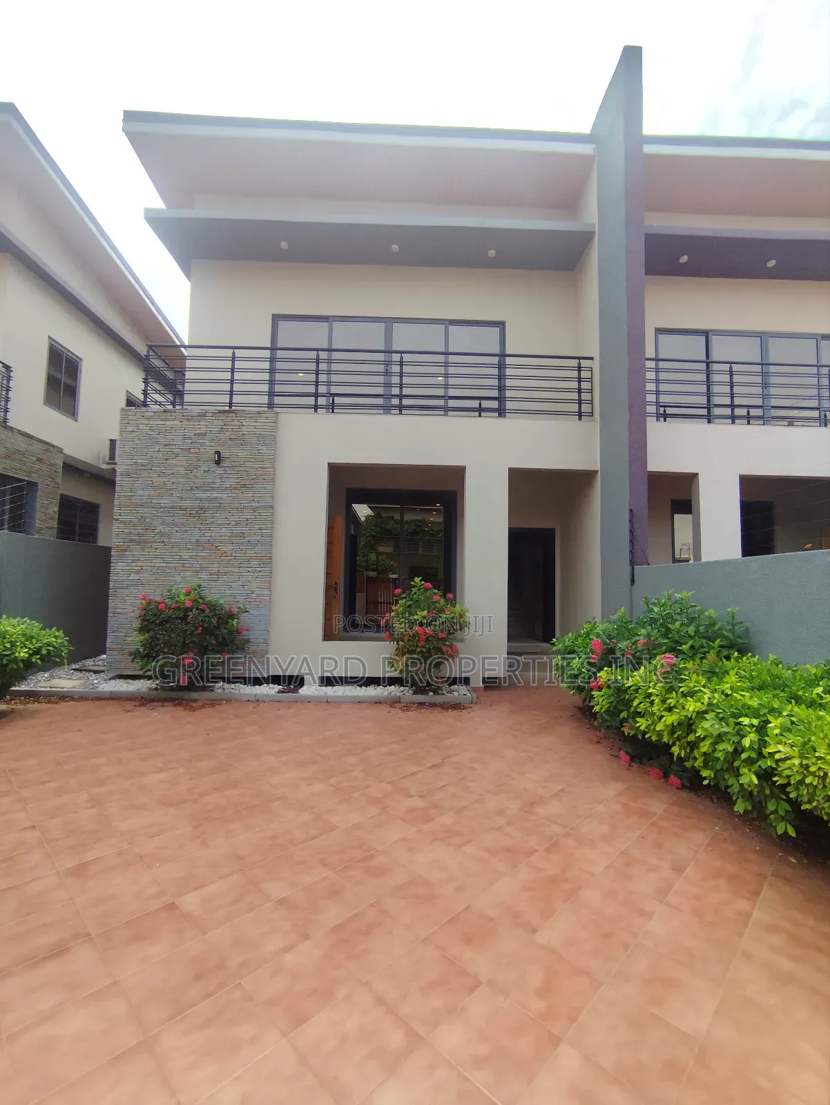 3bdrm Townhouse / Terrace in Trasacco, East Legon for rent in East Legon