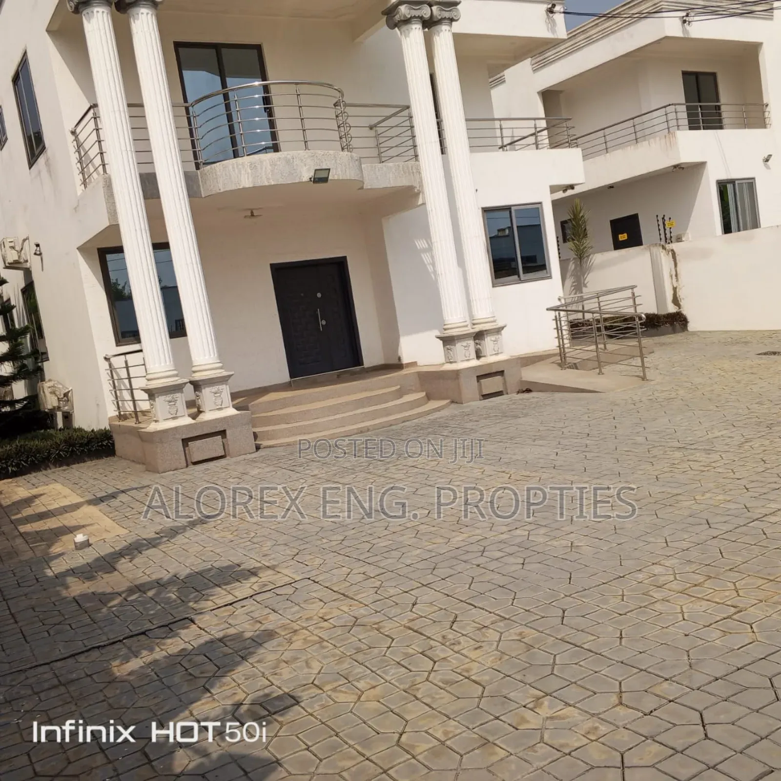 4bdrm House in Oyarifa in Oyarifa