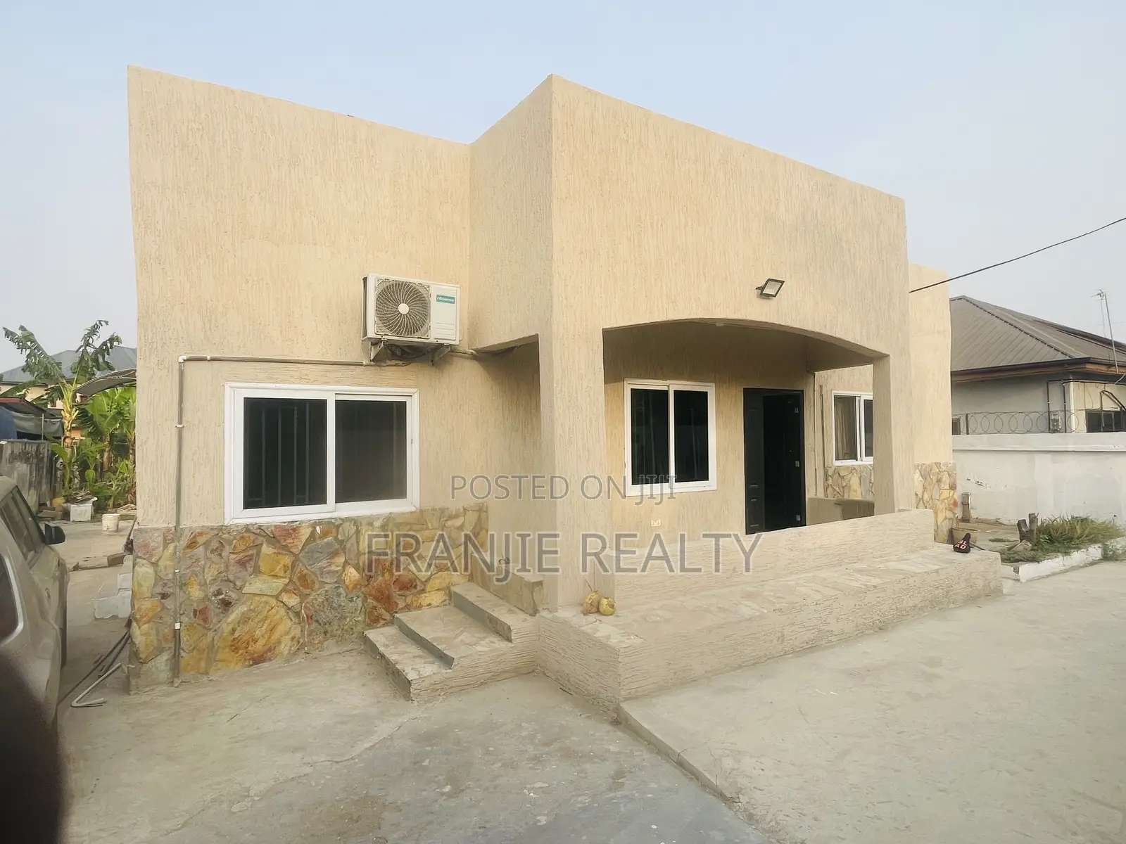 3bdrm House in Franjie Realty, Labadi for rent in Labadi