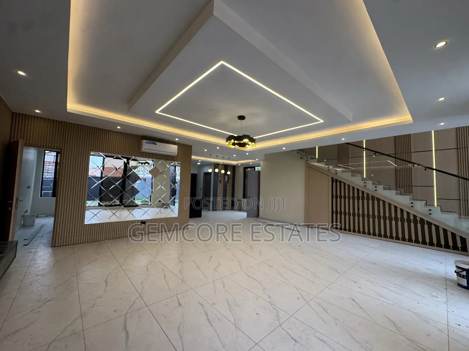 4bdrm House in American House, East Legon for sale in East Legon