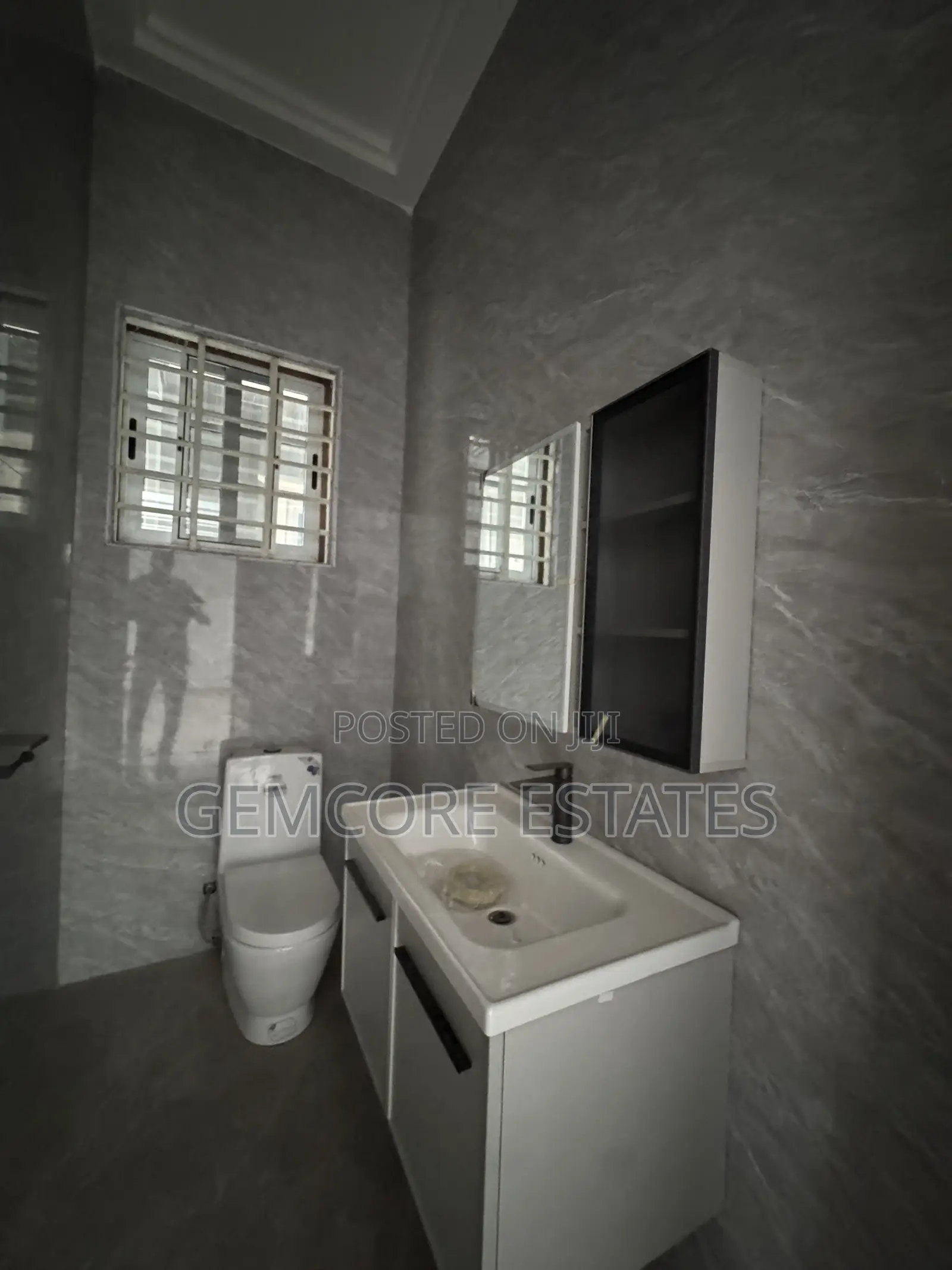 4bdrm Townhouse/Terrace in East Legon Hills, Adjiriganor for sale in Adjiriganor
