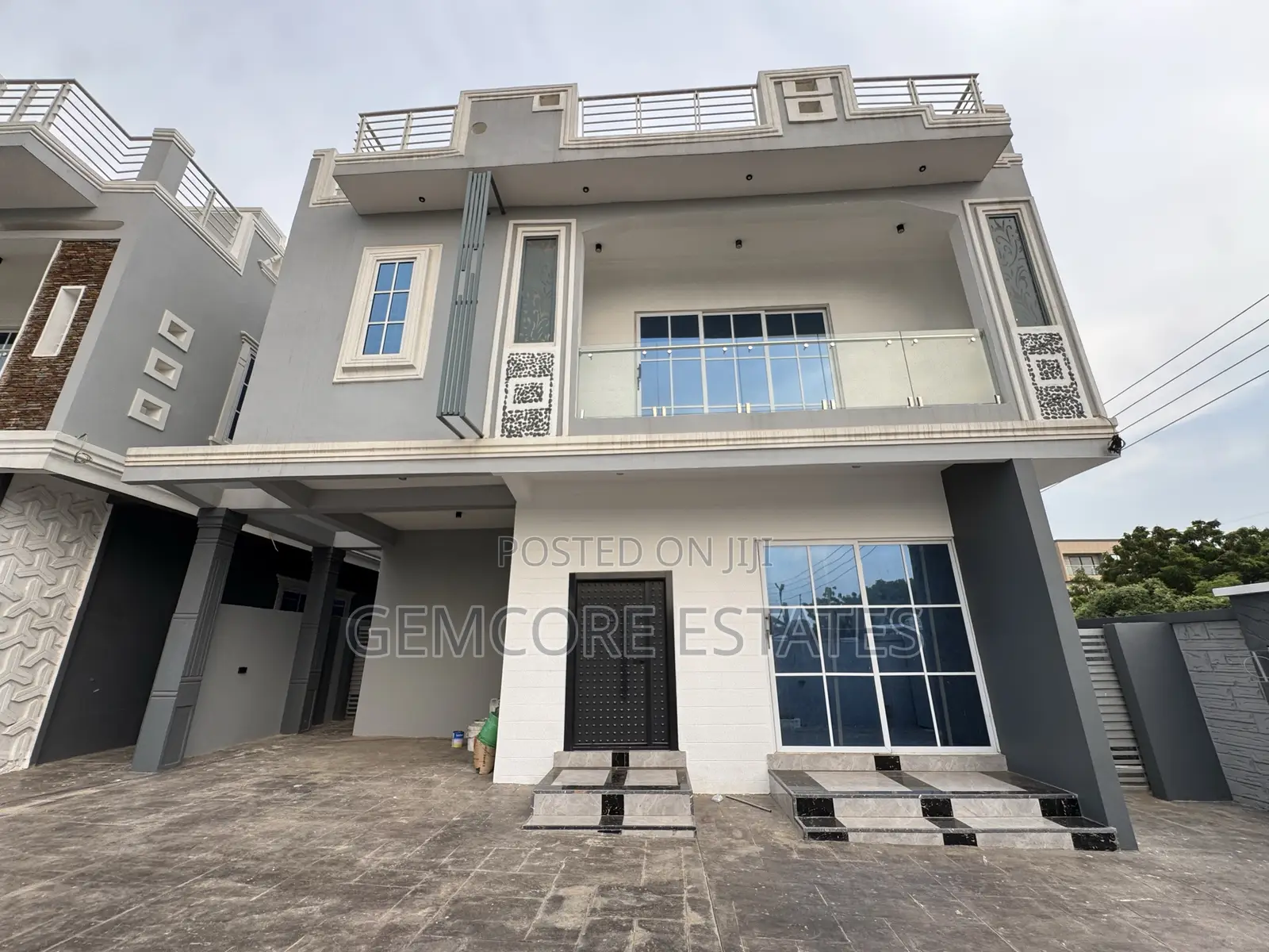 4bdrm Townhouse/Terrace in East Legon Hills, Adjiriganor for sale in Adjiriganor