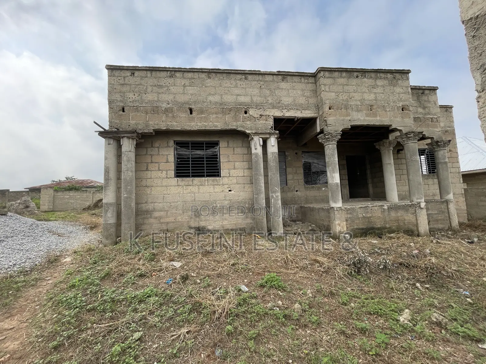 4 Bedrooms House For Sale At Akom in Afigya-Kwabre