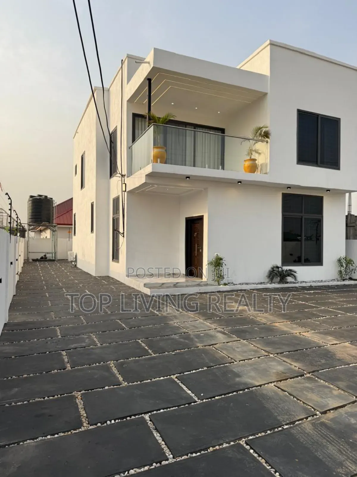 Furnished 4bdrm Townhouse/Terrace in Police City, Ashaley Botwe in Ashaley Botwe