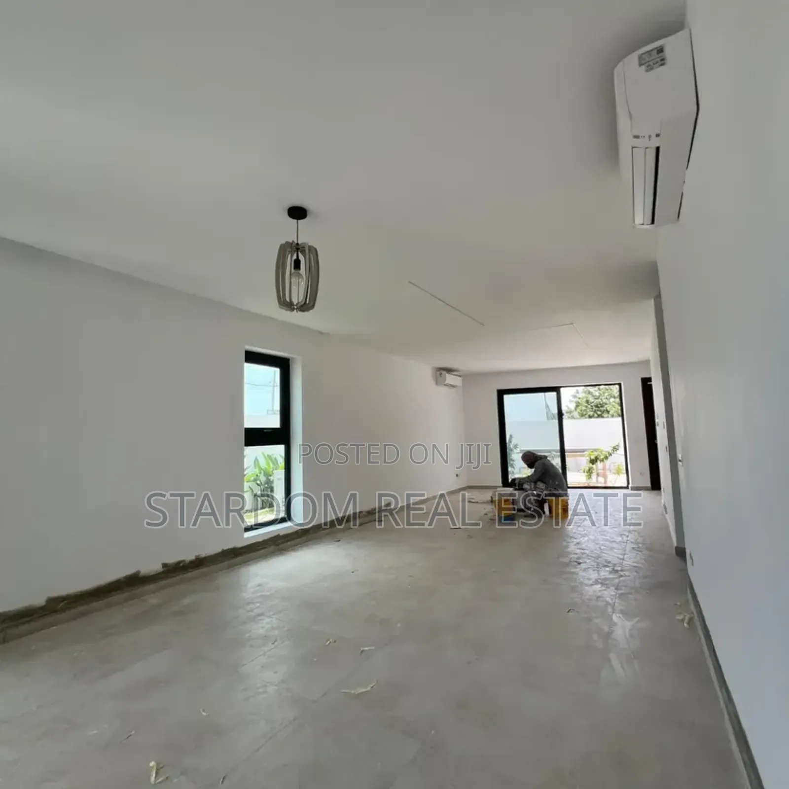 5bdrm Duplex in East Airport, Spintex for sale in Spintex