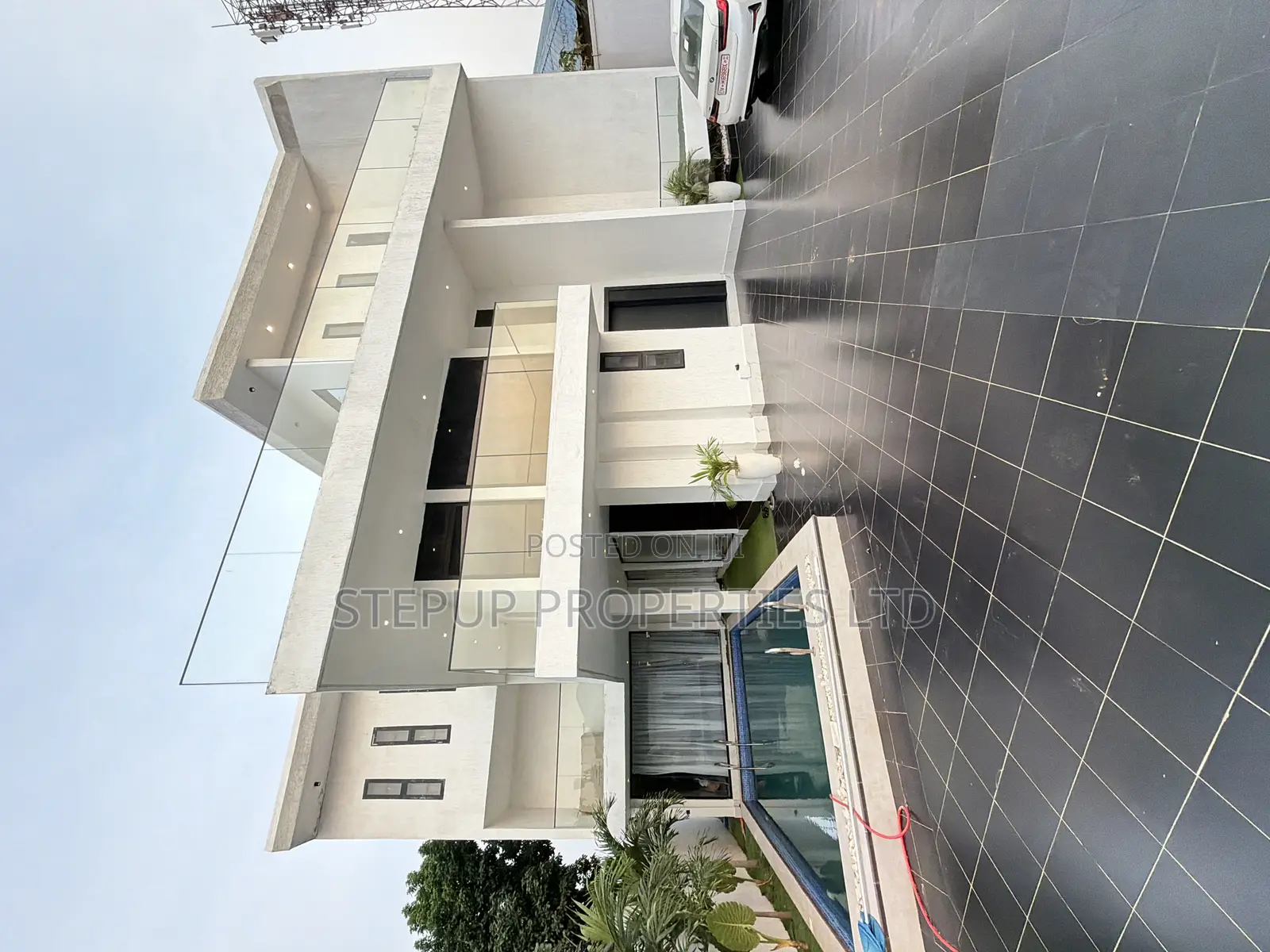 Furnished 5bdrm House in East Legon Ogbojo for sale in East Legon