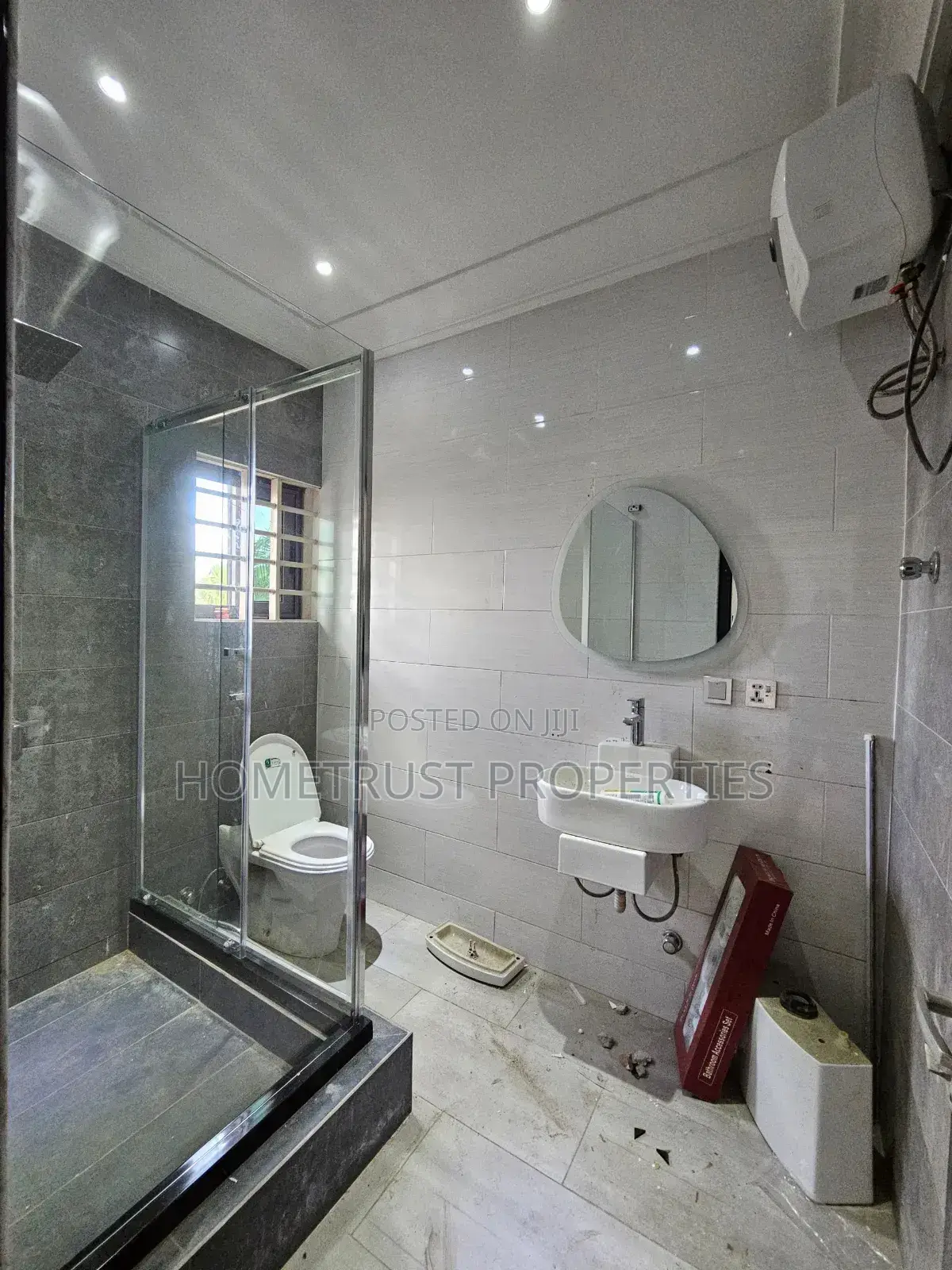 4bdrm Duplex in Hometrust Properties, Madina for sale in Madina