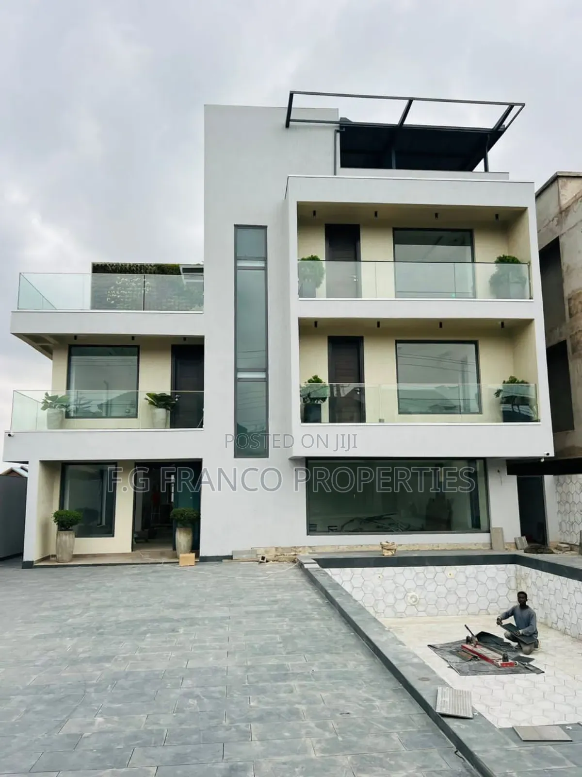 5bdrm House in Kg Franco Properties, East Legon for sale in East Legon