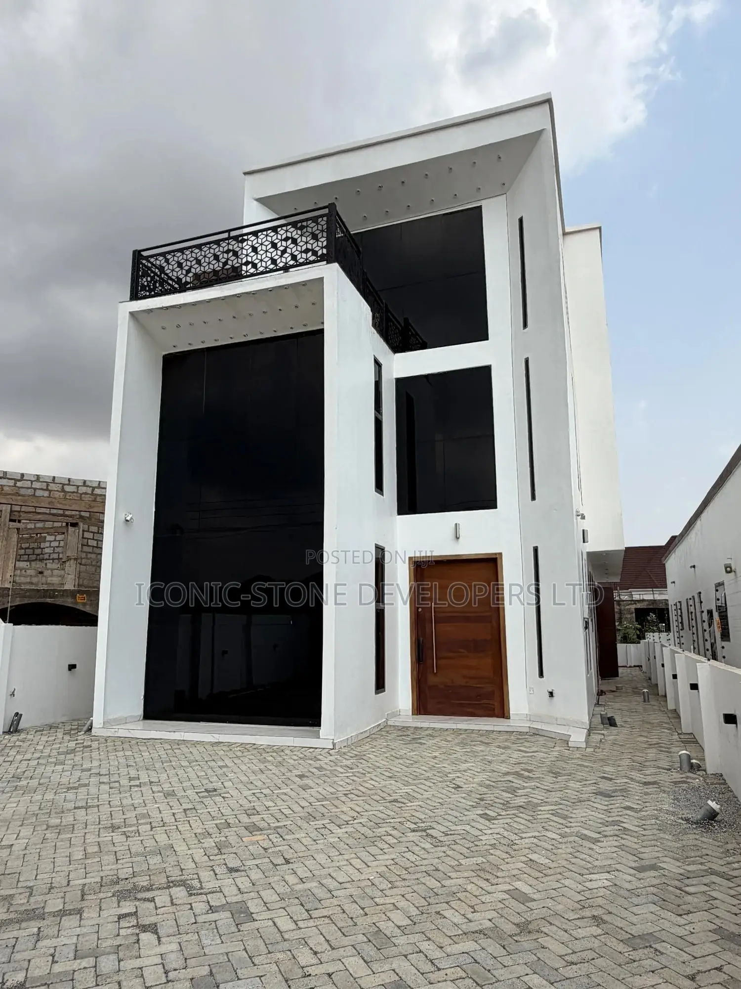 4bdrm House in East Legon Hills for sale in East Legon