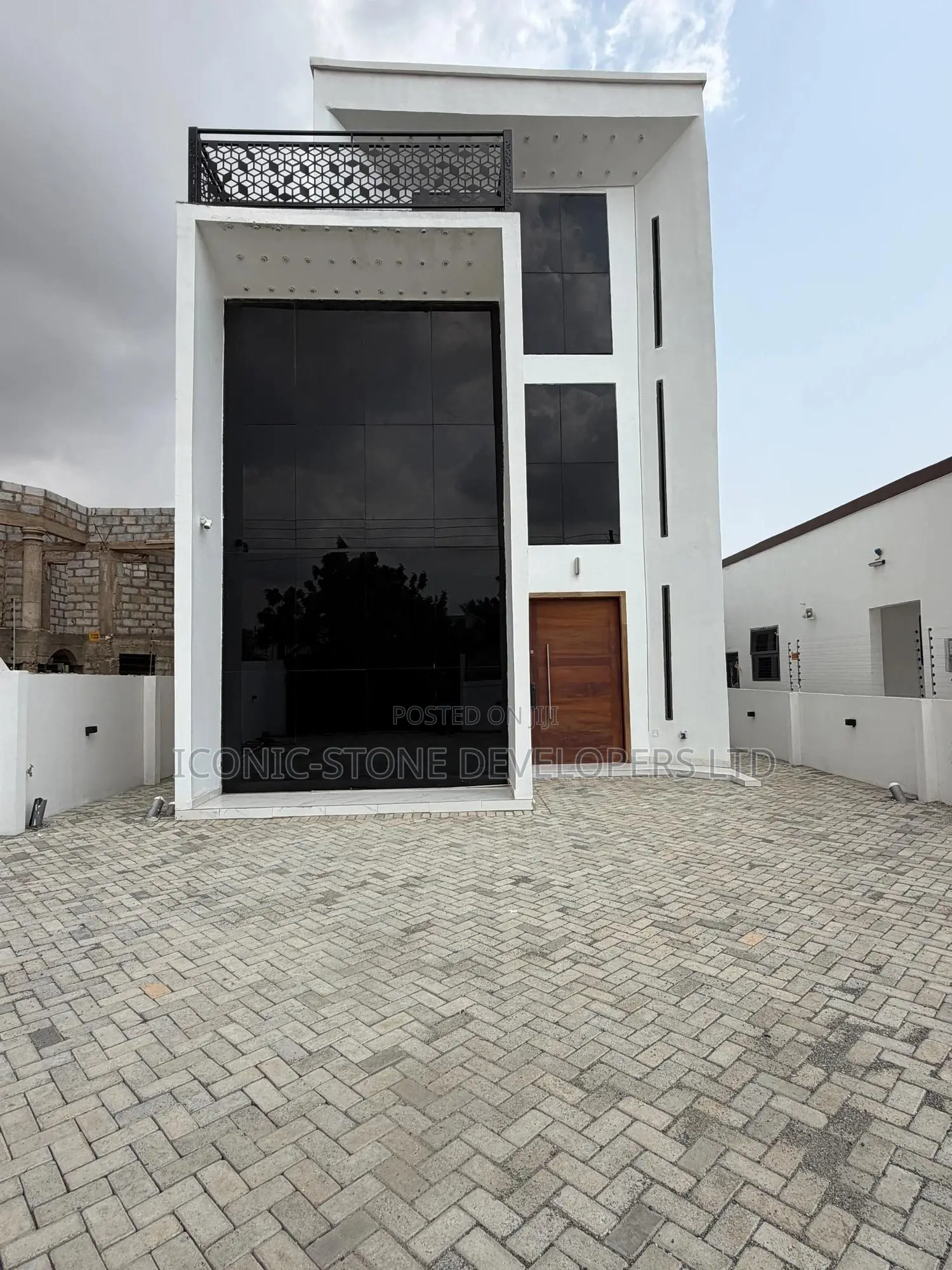 4bdrm House in East Legon Hills for sale in East Legon