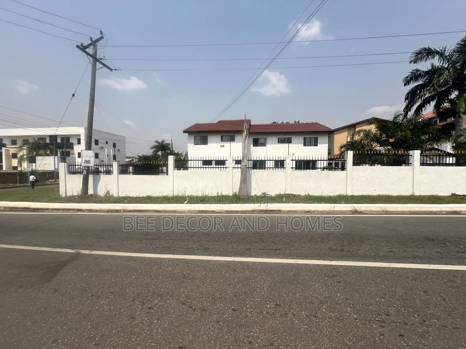 5bdrm House in Bee Decor & Homes, North Legon for rent in North Legon