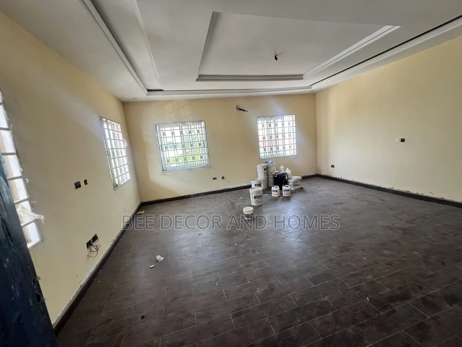 5bdrm House in Bee Decor & Homes, North Legon for sale in North Legon