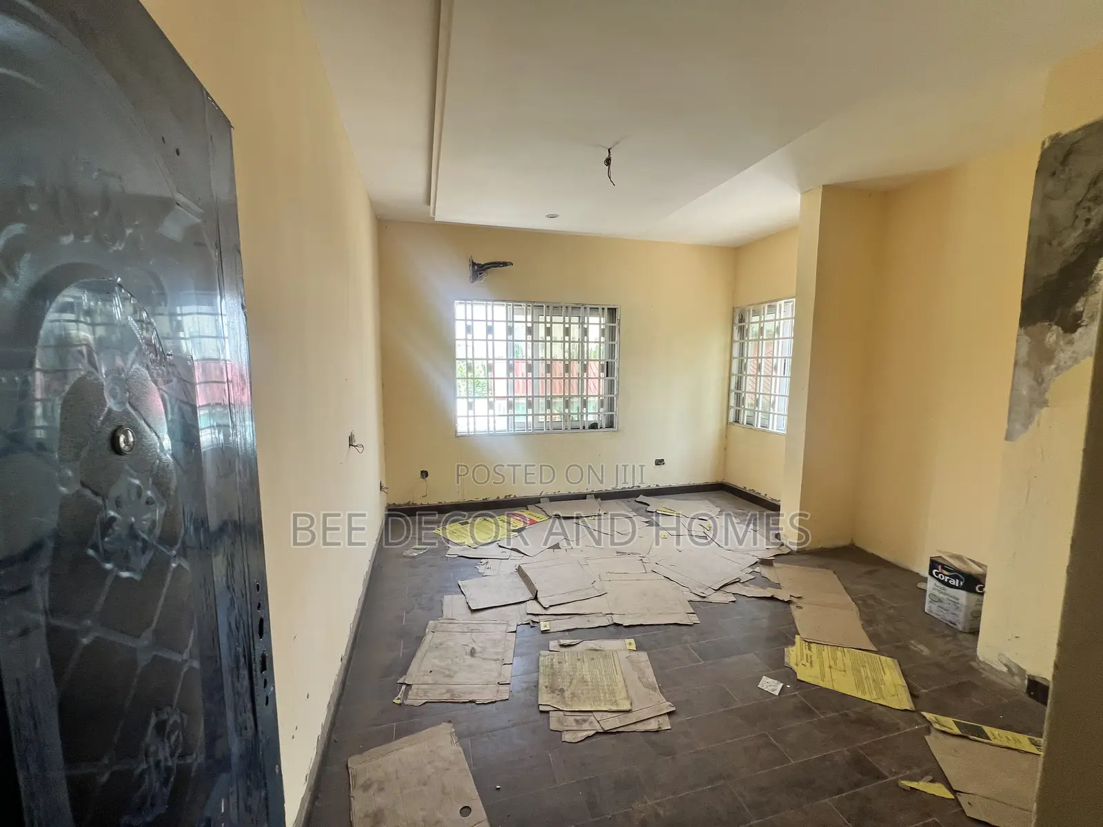 5bdrm House in Bee Decor & Homes, North Legon for sale in North Legon