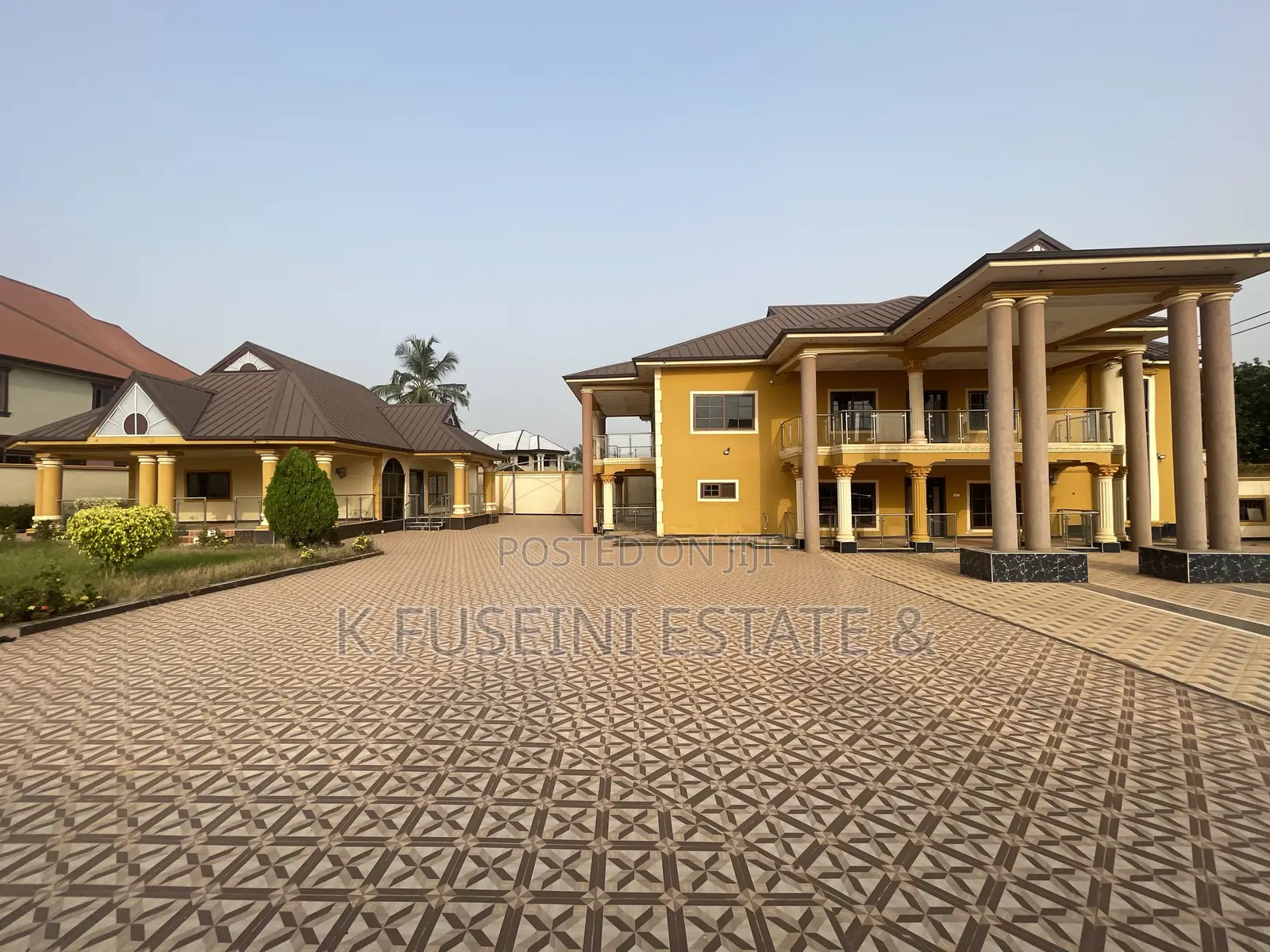 7bdrm House in K Fuseini Estate, Kumasi Metropolitan for sale in Kumasi Metropolitan