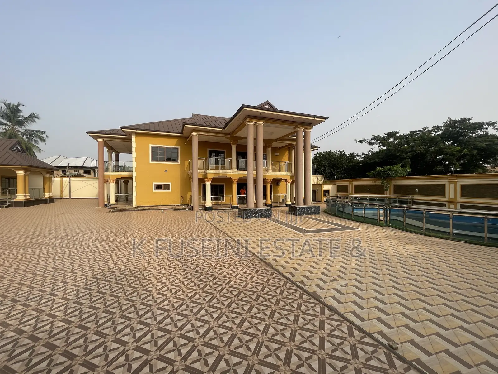 7bdrm House in K Fuseini Estate, Kumasi Metropolitan for sale in Kumasi Metropolitan