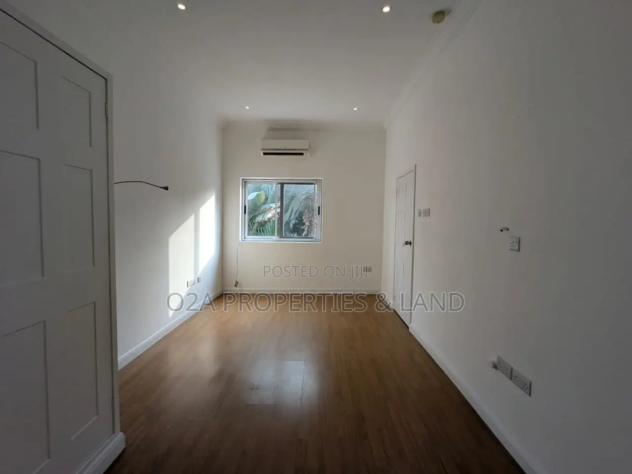 4bdrm House in Cantonments, Acquinas for rent in Acquinas
