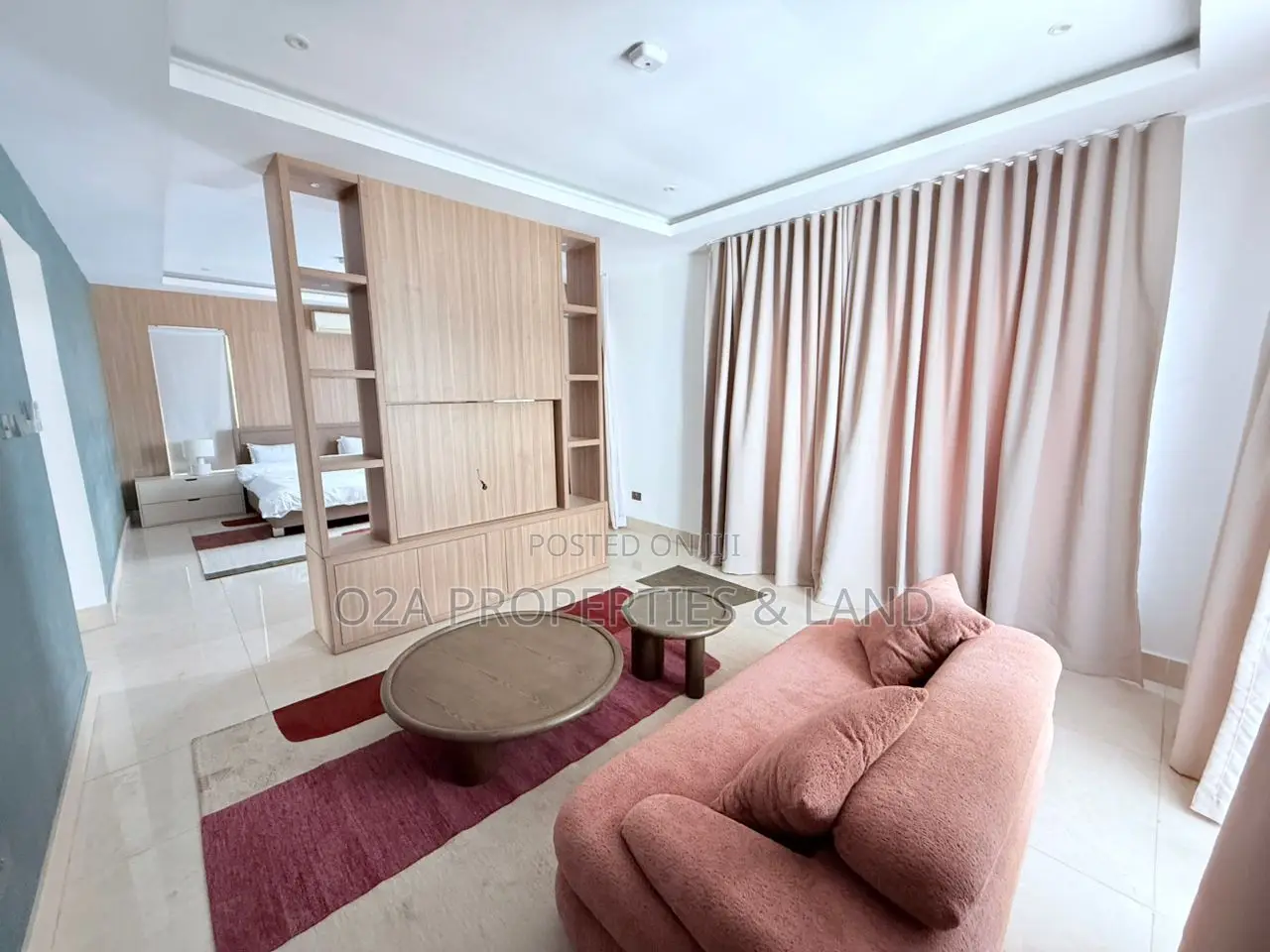 Furnished 5bdrm Townhouse / Terrace in Cantonments, Acquinas for rent in Acquinas
