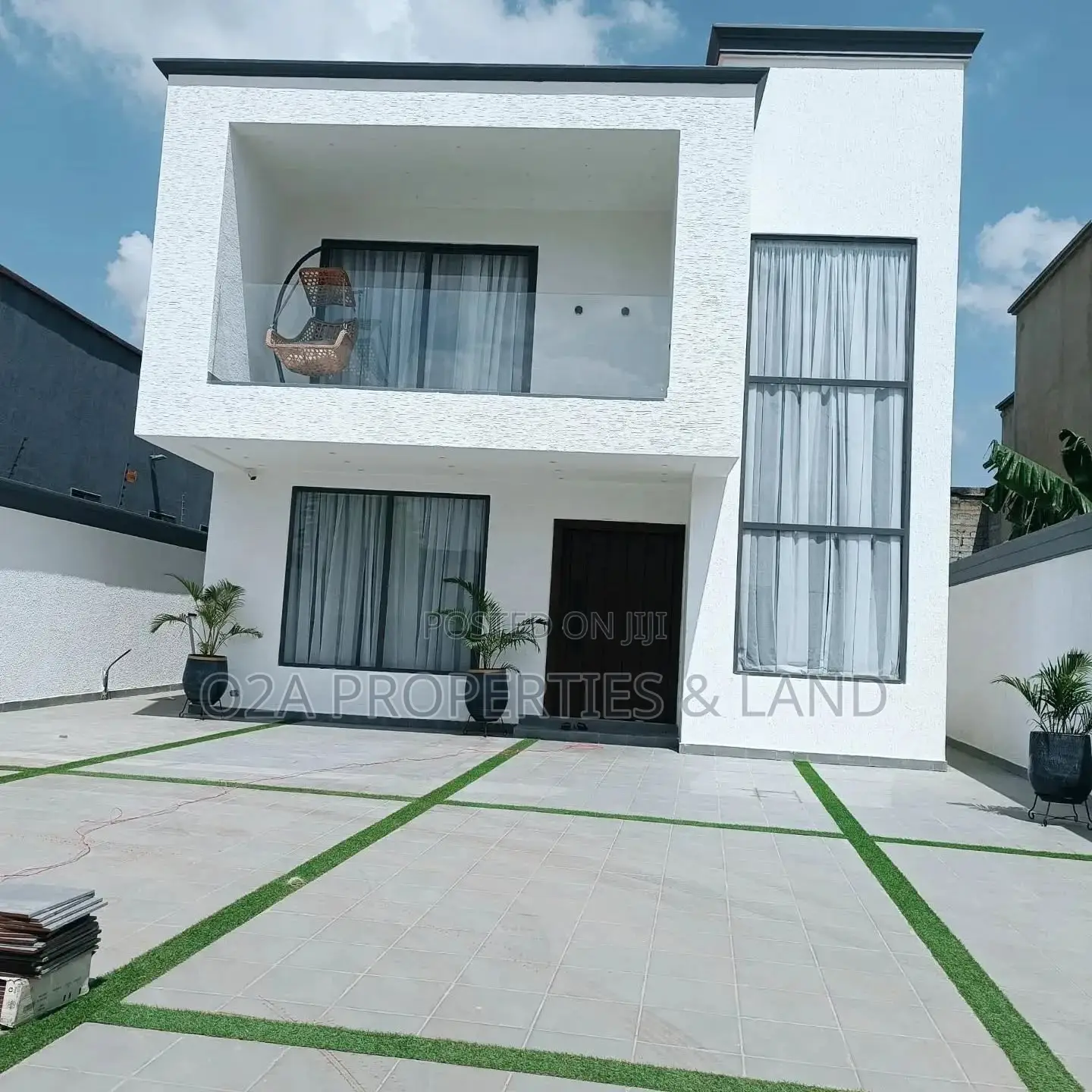 4bdrm House in Botwe, Lake Side Estate for sale in Lake Side Estate