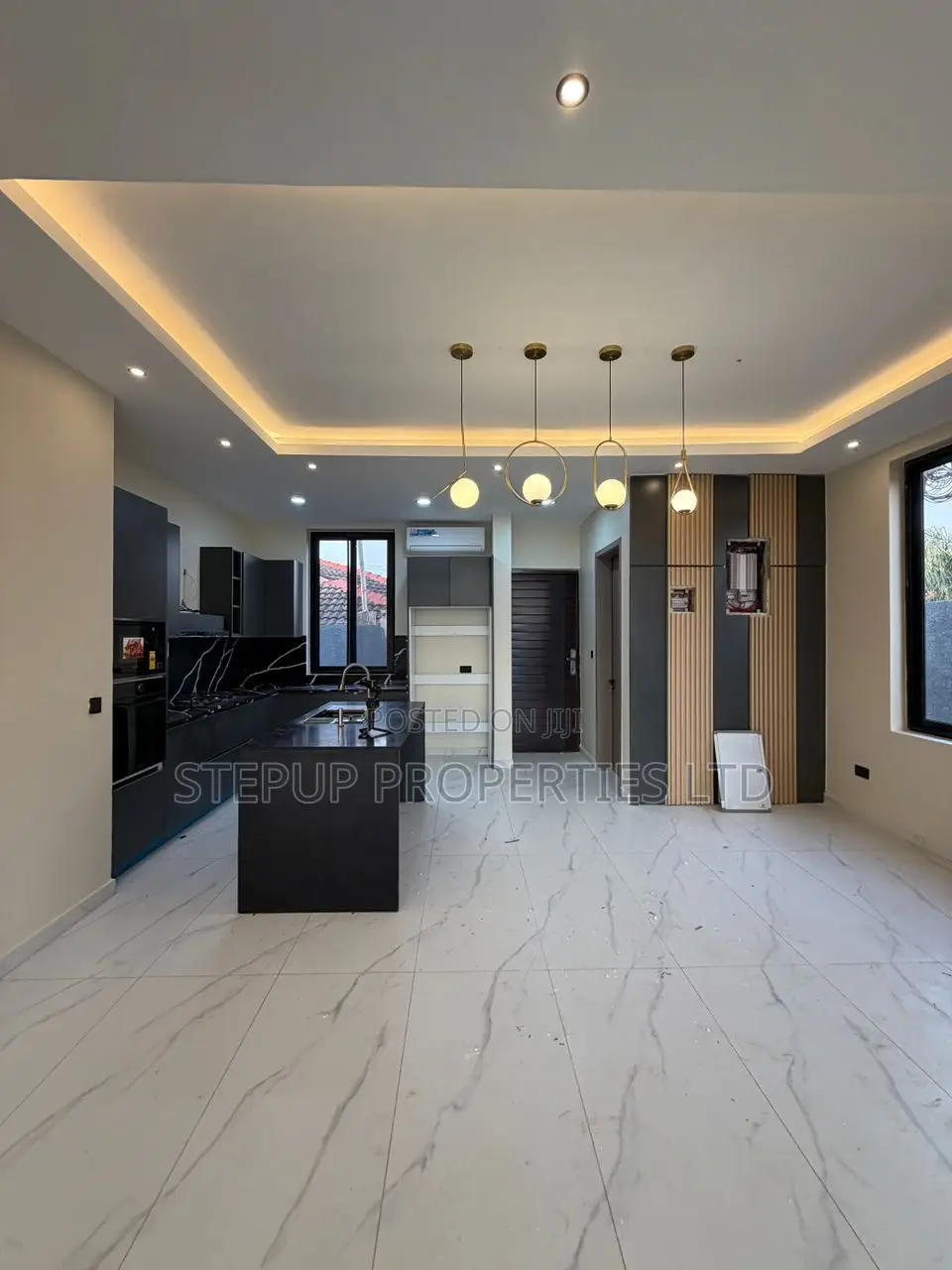 4bdrm House in American House., East Legon for sale in East Legon