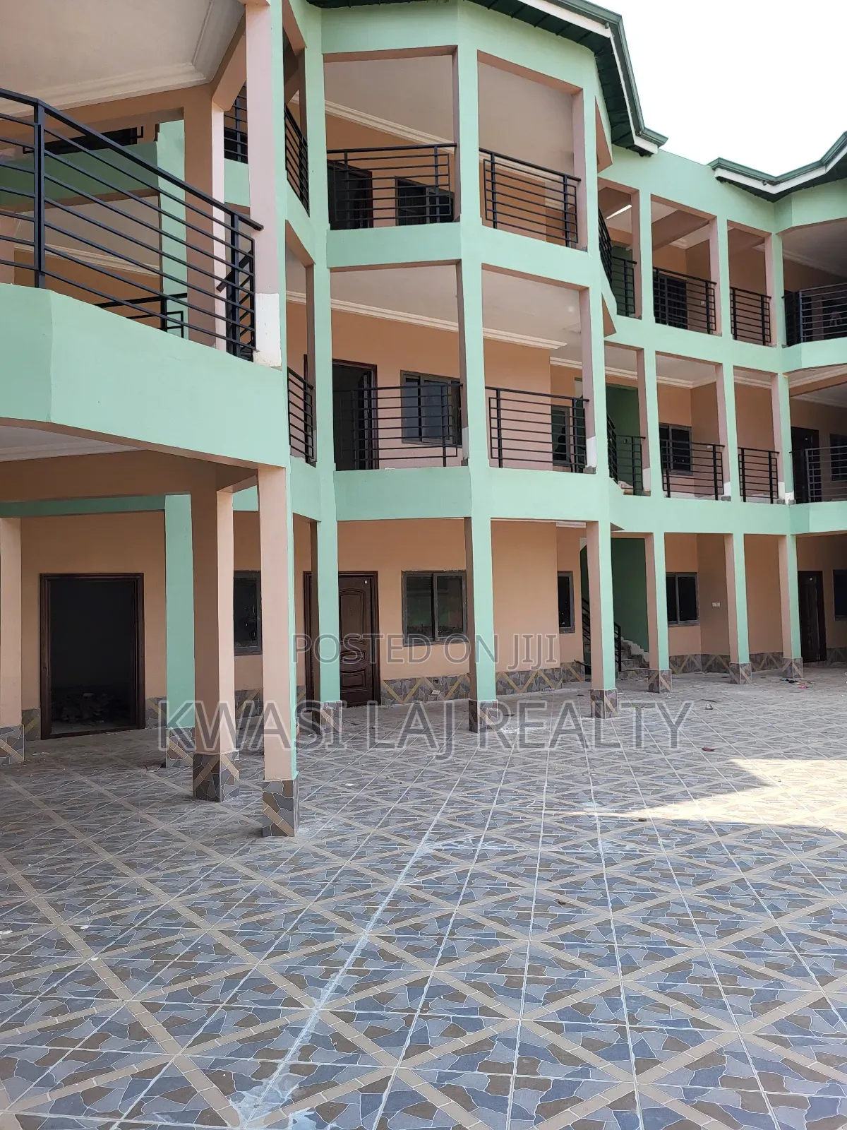 1bdrm Apartment in Akokofoto, Dansoman for rent in Dansoman