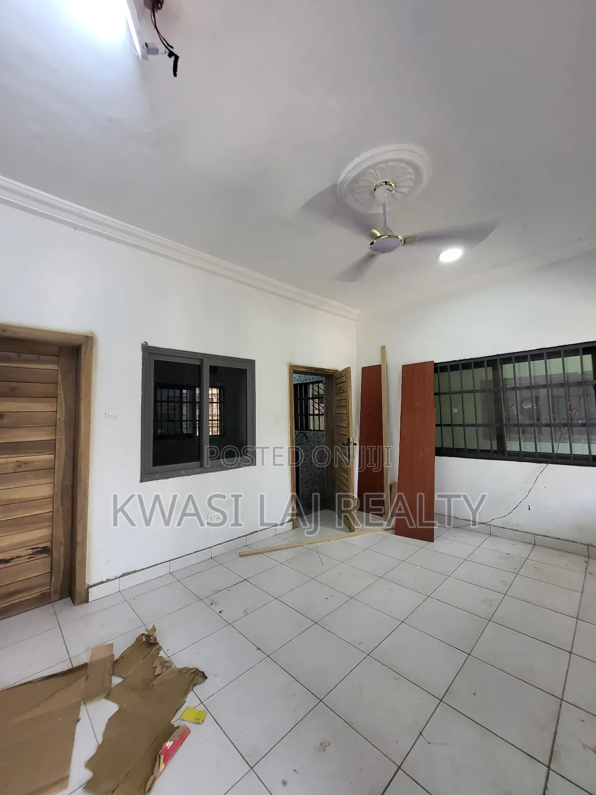 2bdrm Apartment in Akokofoto, Dansoman for rent in Dansoman