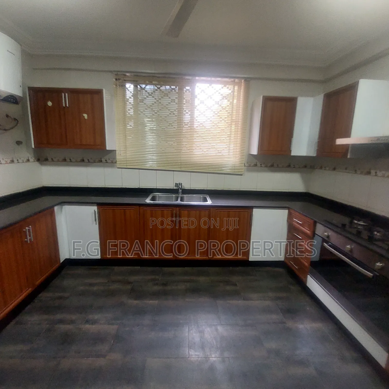 4bdrm House in Kg Franco Properties, Airport Residential Area for rent in Airport Residential Area