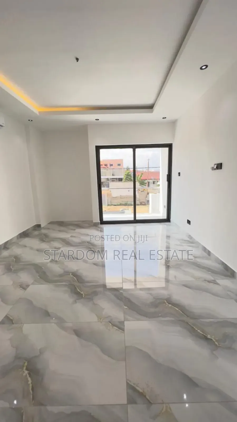 2bdrm Townhouse/Terrace in Nanakrom, Ashaley Botwe for sale in Ashaley Botwe
