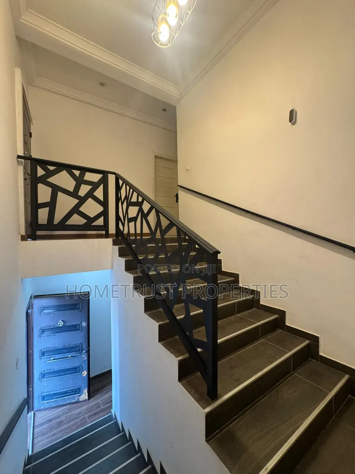 4bdrm Duplex in Hometrust Properties, Kwabenya for rent in Kwabenya