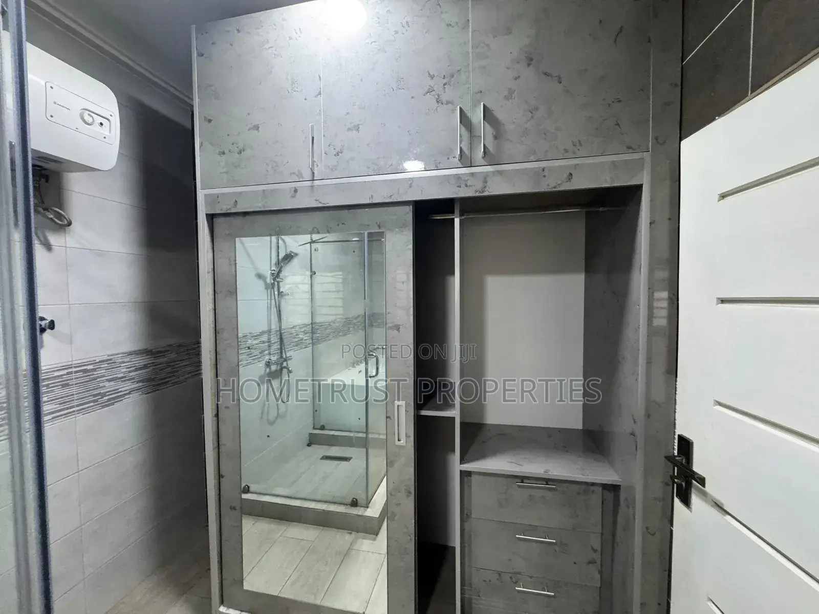 4bdrm Duplex in Hometrust Properties, Kwabenya for rent in Kwabenya