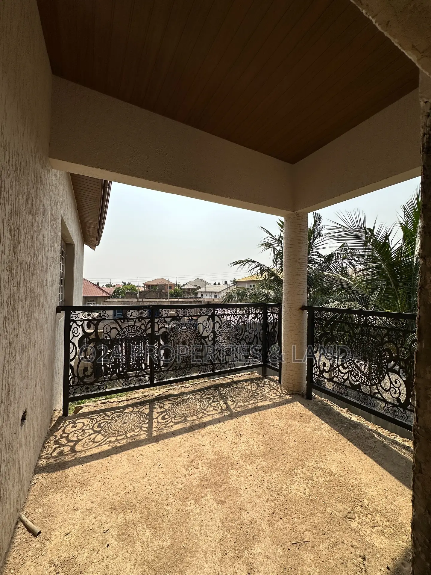 4bdrm House in Lakeside Estate for sale in Lake Side Estate