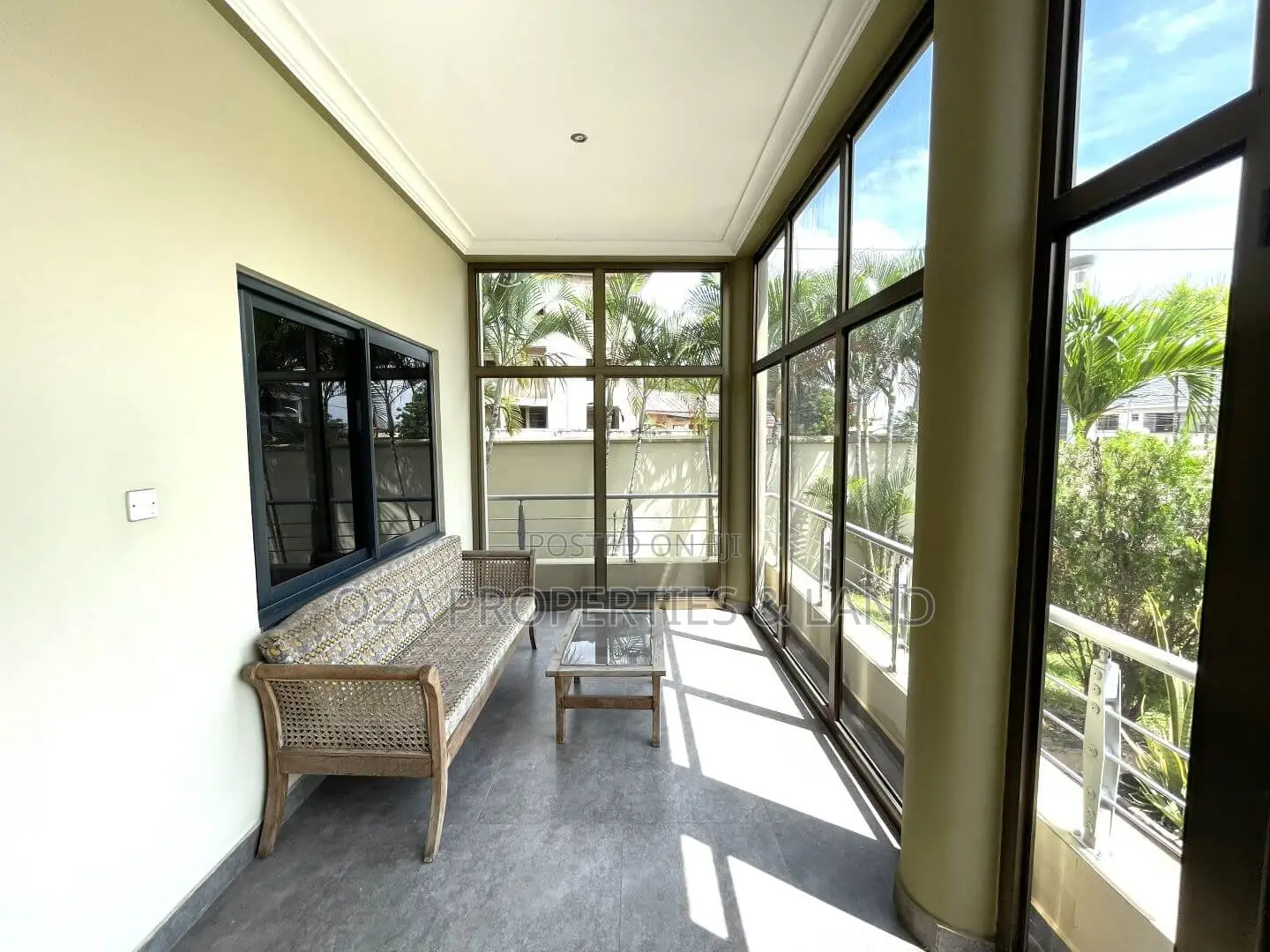 Furnished 4bdrm House in Cantonments, Acquinas for rent in Acquinas