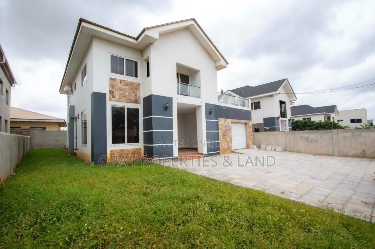 4bdrm House in Haatso, Antis for sale in Antis