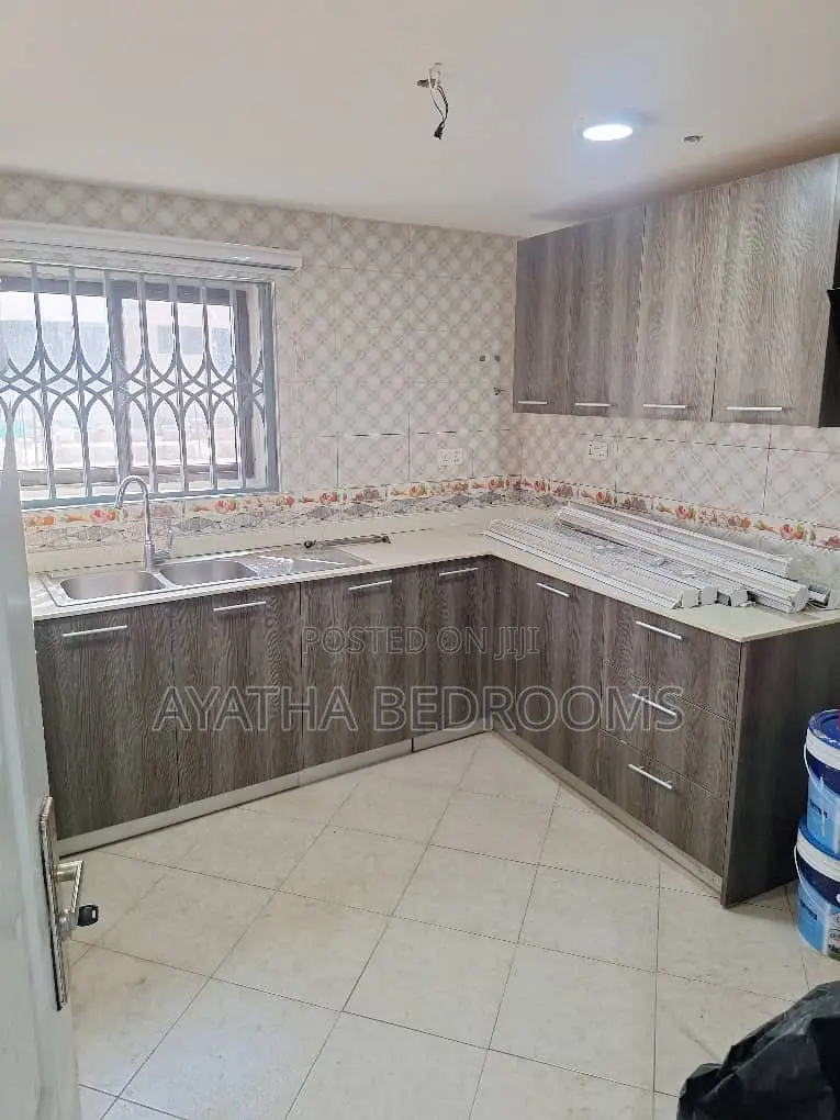 2bdrm Apartment in Lekma, New Town for rent in New Town