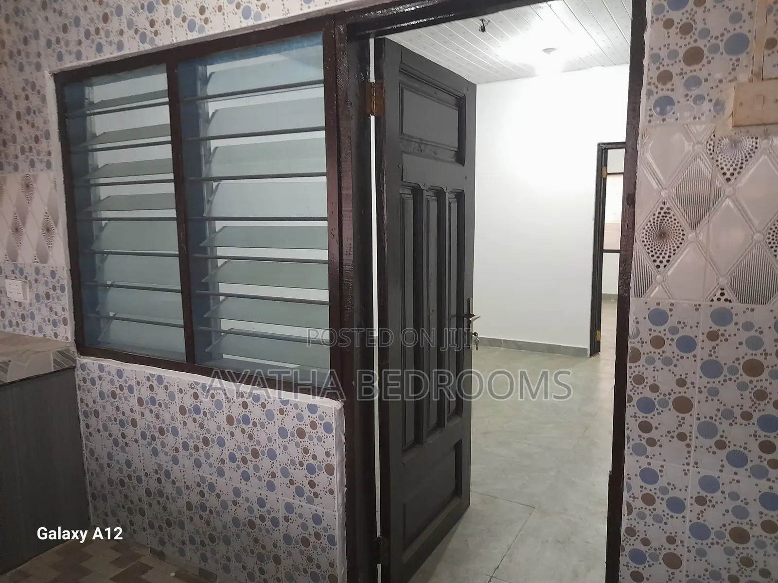 1bdrm Apartment in Bushroad, New Town for rent in New Town