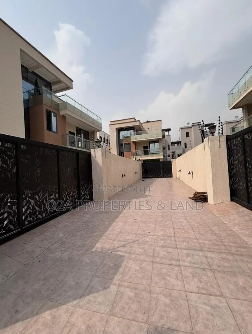 5bdrm House in Romam Ridge, MTN Area for sale in MTN Area