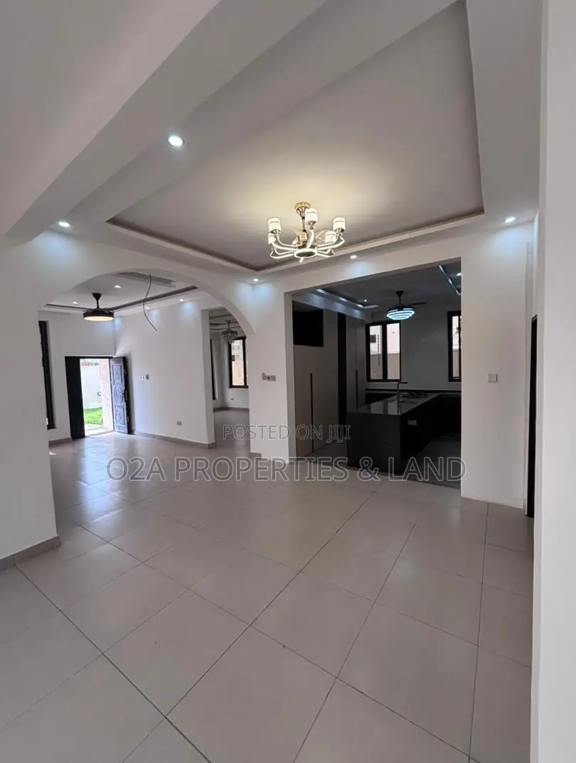 5bdrm House in Romam Ridge, MTN Area for sale in MTN Area