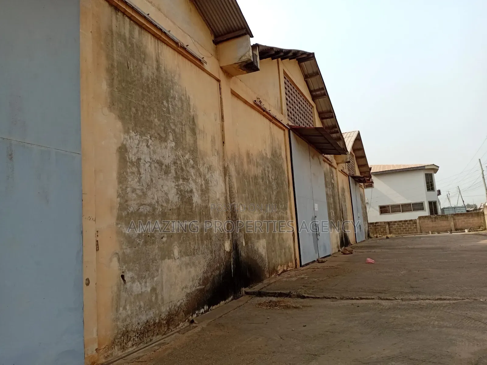1500 SQM Warehouse Going for Rent in Tema Industrial Area in Tema Metropolitan