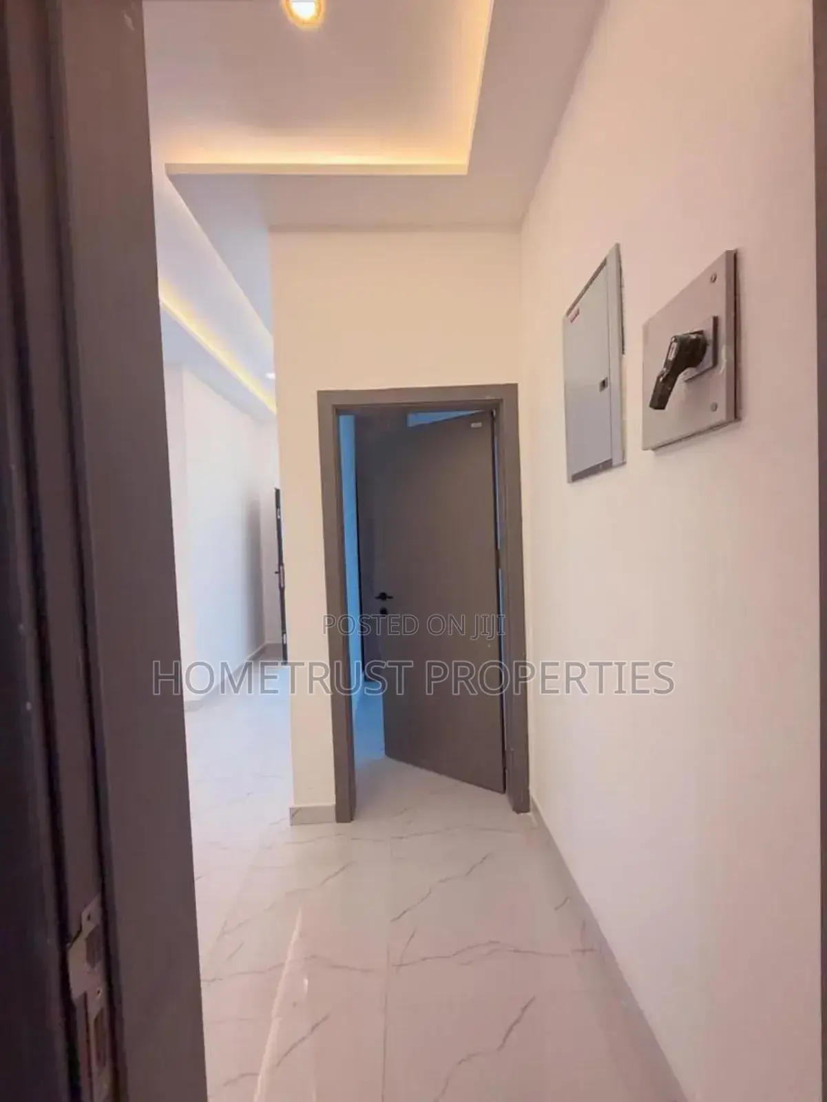 3bdrm Duplex in Hometrust Properties, Lake Side Estate for sale in Lake Side Estate