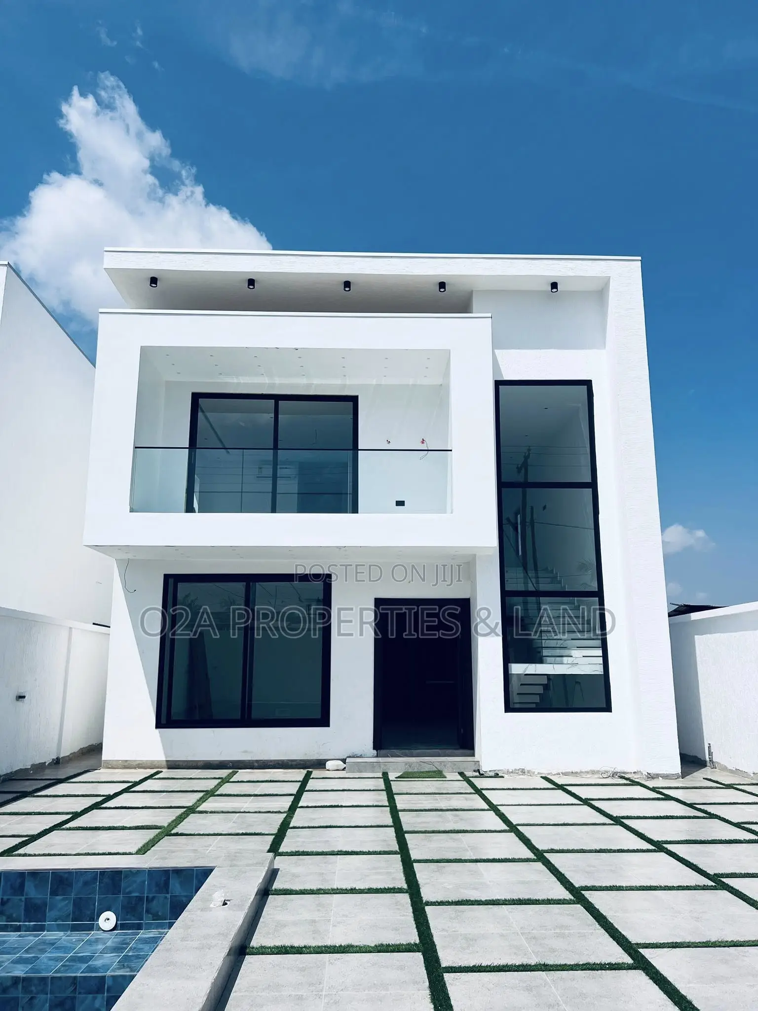 4bdrm House in Botwe, Lake Side Estate for sale in Lake Side Estate